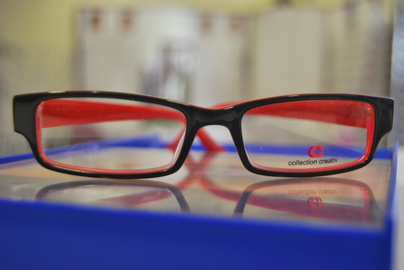 opticien-DALUIS-min_view-sight-lens-frame-optics-spectacles-1141012-pxhere.com